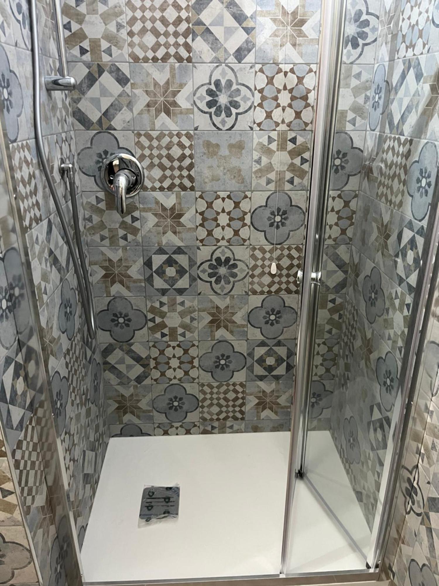 Bouganville Casa Vacanza Ambiente Climatizzato Con Wi Fi ピネート エクステリア 写真