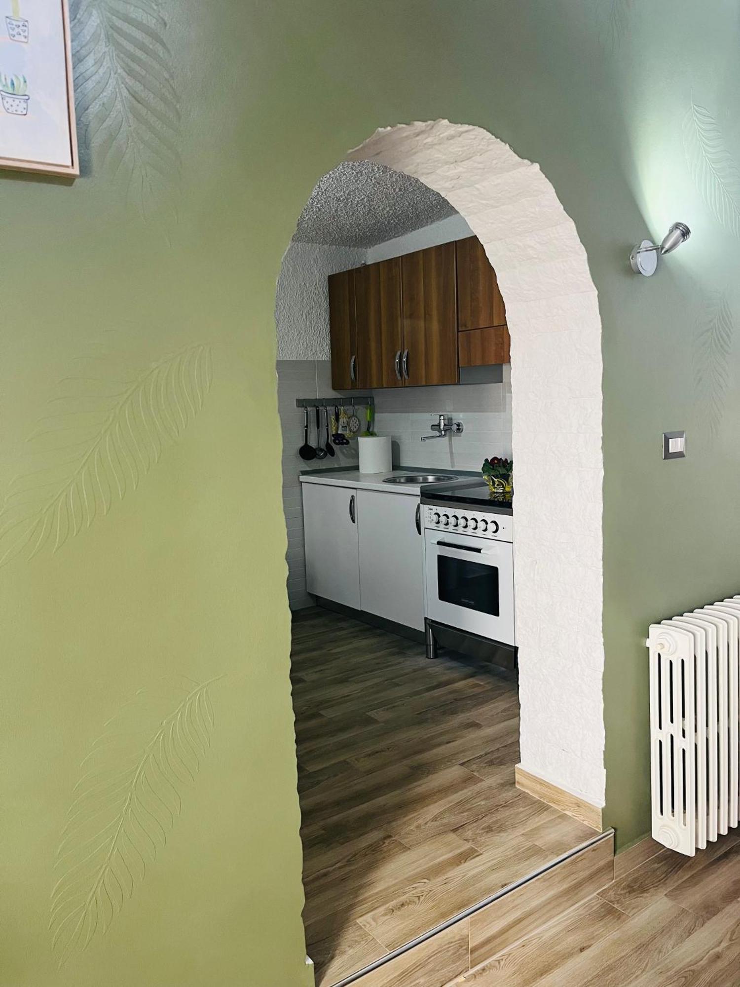 Bouganville Casa Vacanza Ambiente Climatizzato Con Wi Fi ピネート エクステリア 写真