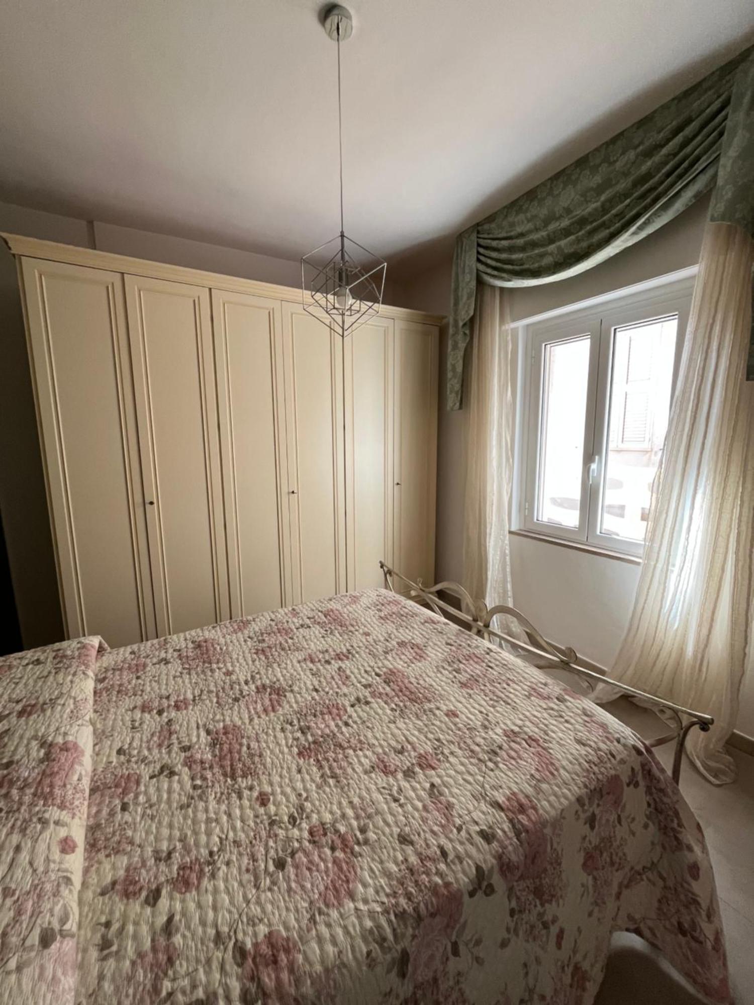 Bouganville Casa Vacanza Ambiente Climatizzato Con Wi Fi ピネート エクステリア 写真