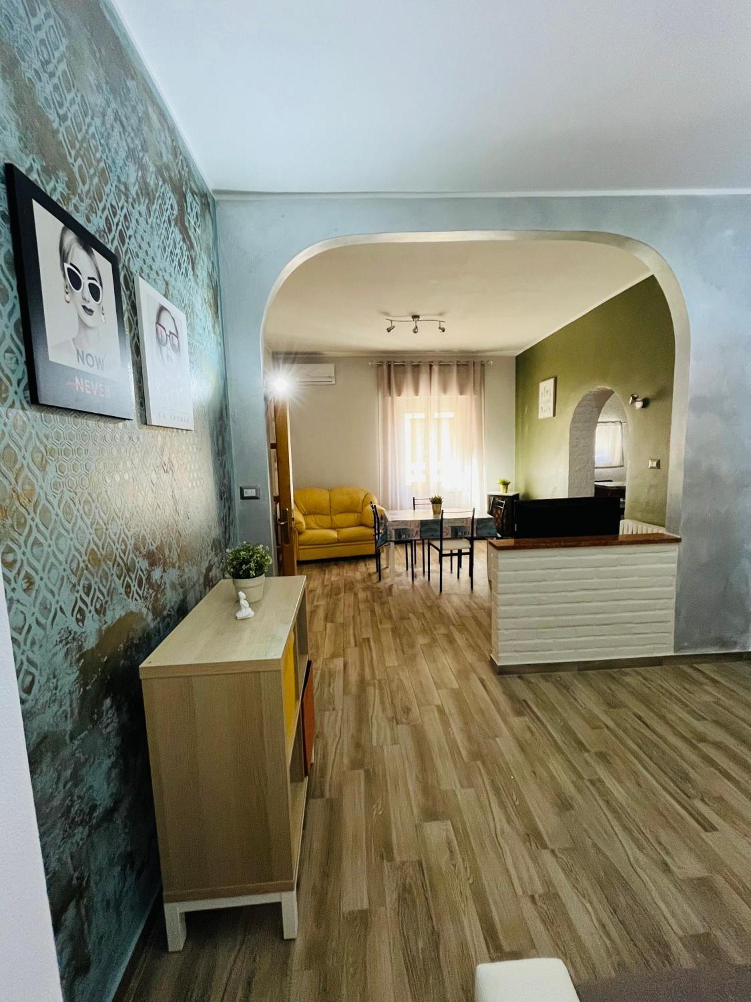 Bouganville Casa Vacanza Ambiente Climatizzato Con Wi Fi ピネート エクステリア 写真